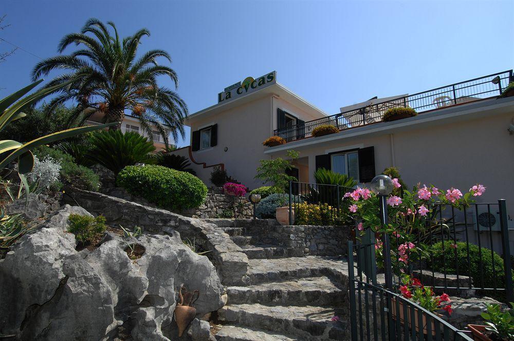 Residence La Cycas Вилламмаре Экстерьер фото